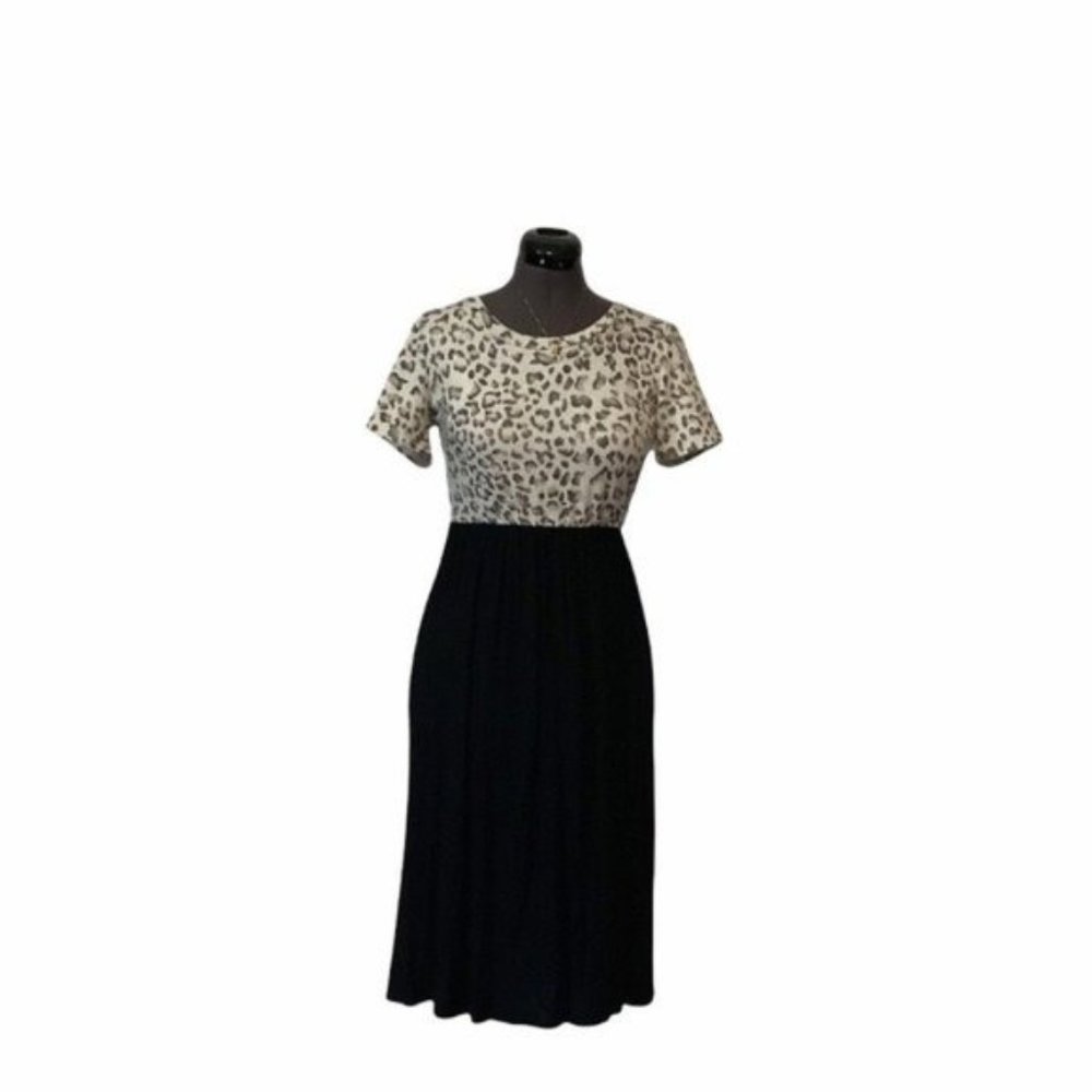 7th Ray Leopard Print Black Dress With Pockets Medium